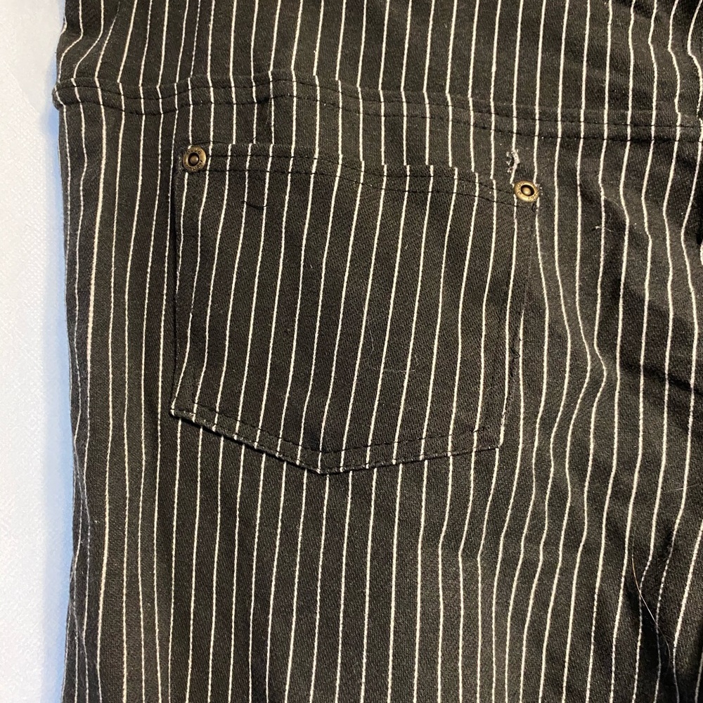 Pants - Picture 3 of 3